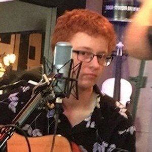 cavetown real name.